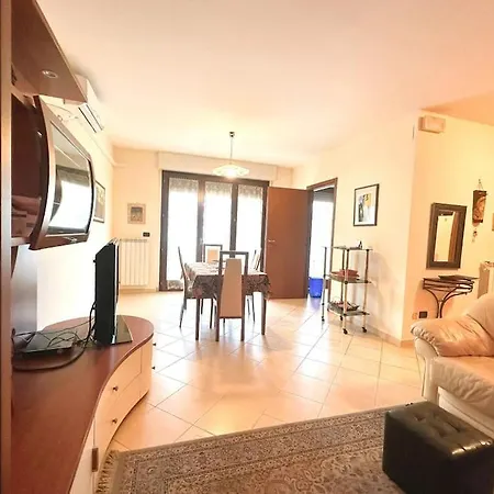La Casa Di Marcella Al Mare *