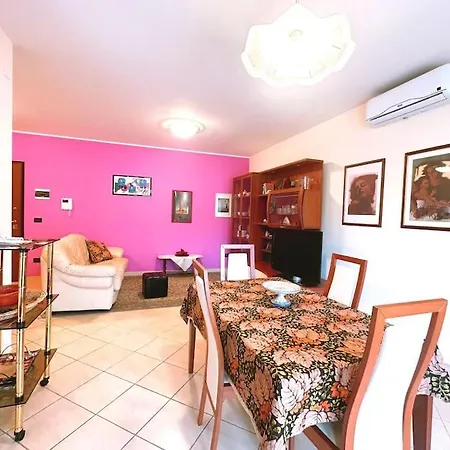 La Casa Di Marcella Al Mare Apartment